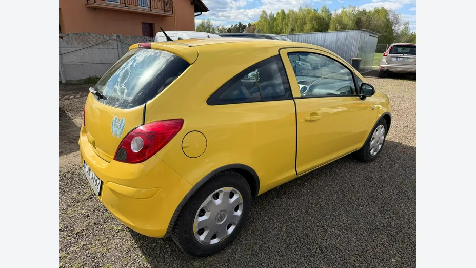 OPEL Corsa -