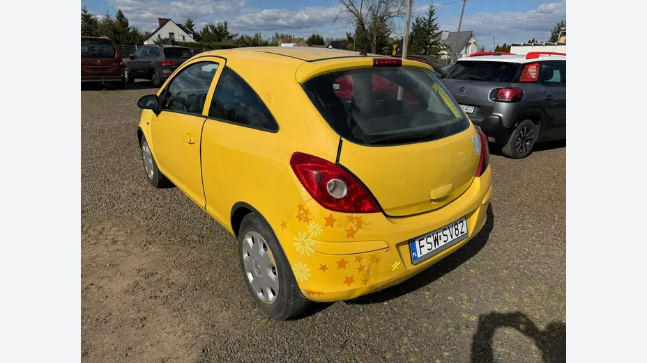 OPEL Corsa -