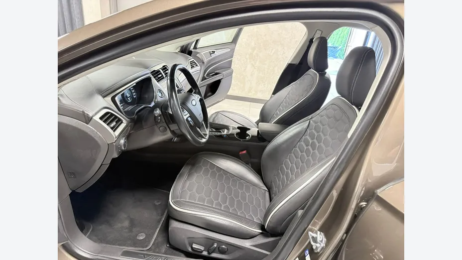 FORD Mondeo -