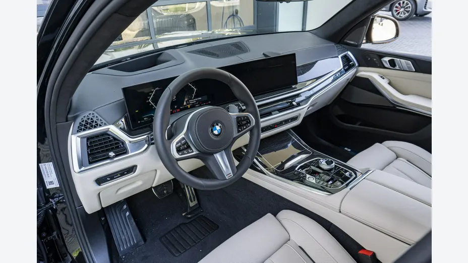 BMW X7 -