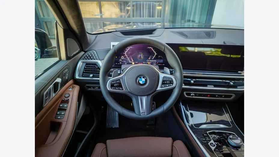 BMW X7 -