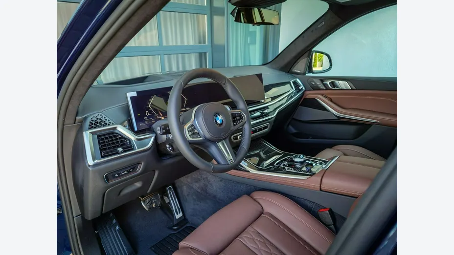 BMW X7 -