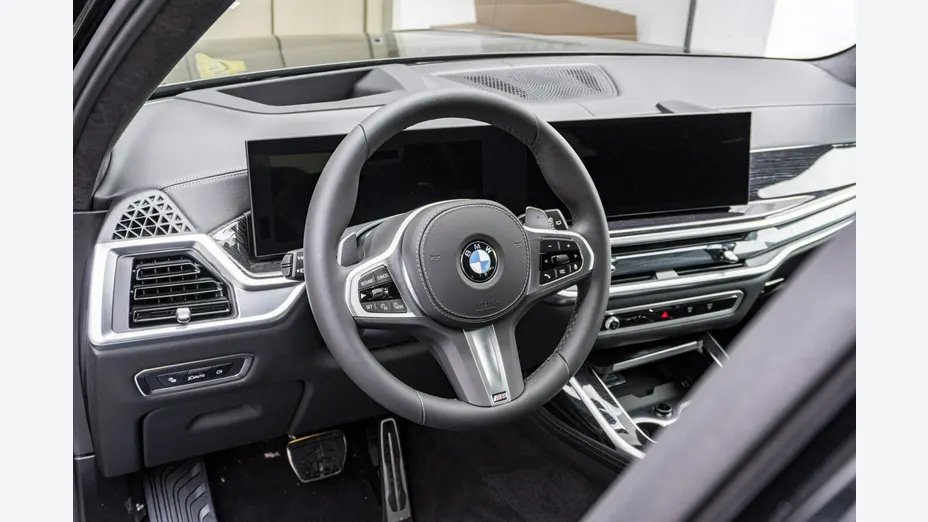 BMW X7 -