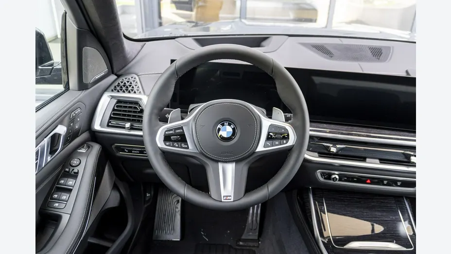 BMW X7 -
