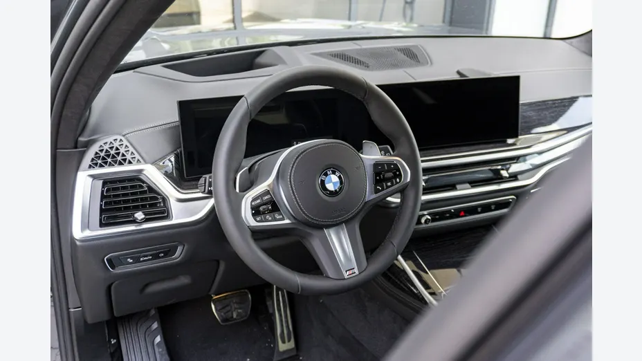 BMW X7 -