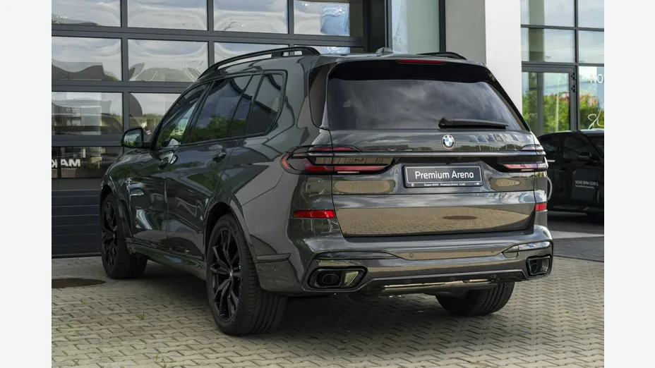 BMW X7 -