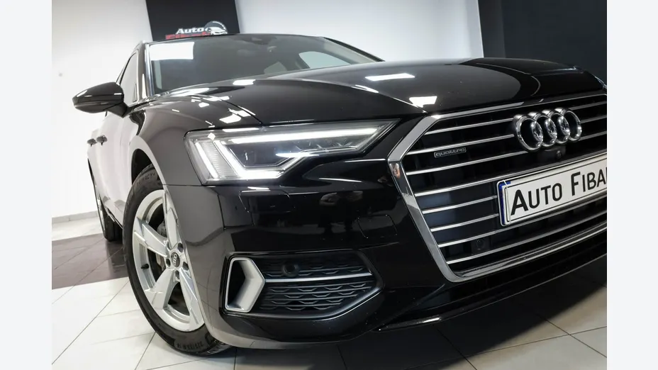 AUDI A6 -