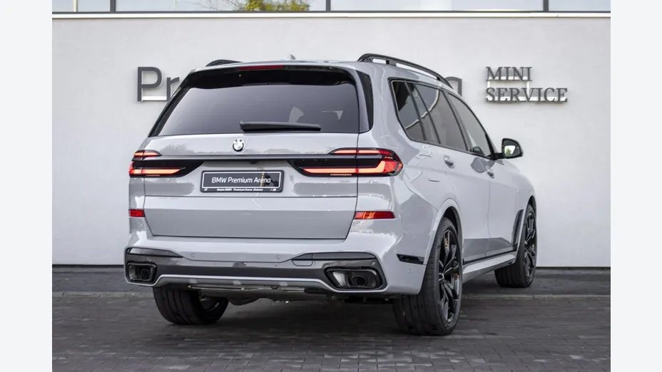 BMW X7 -