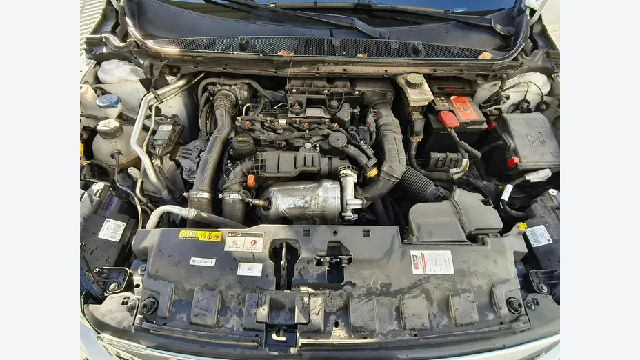 PEUGEOT 308 -
