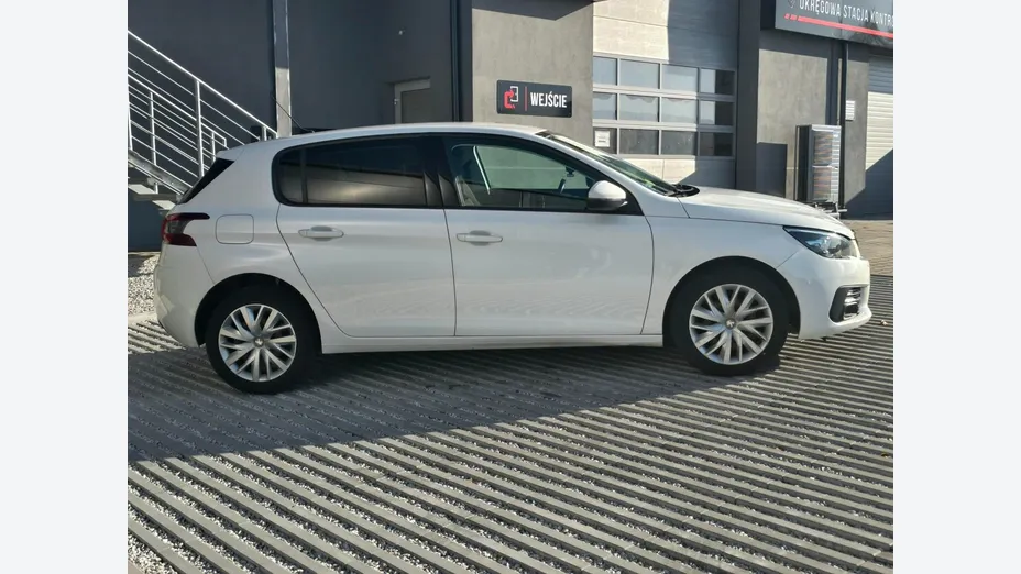 PEUGEOT 308 -