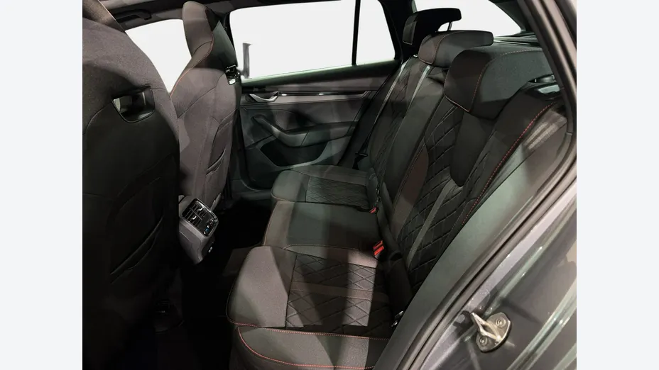 SKODA Octavia Octavia 2.0 TSI RS DSG