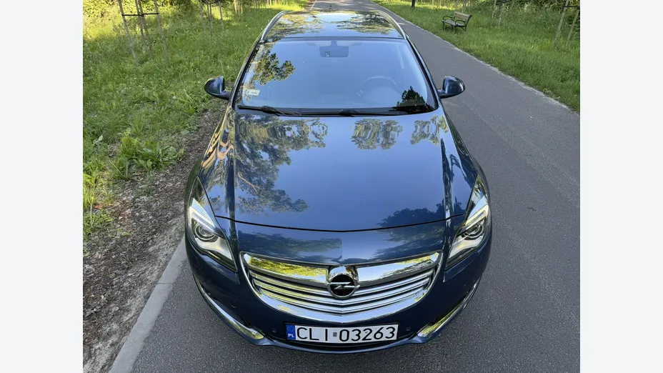 OPEL Insignia -