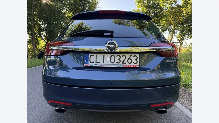 OPEL Insignia -