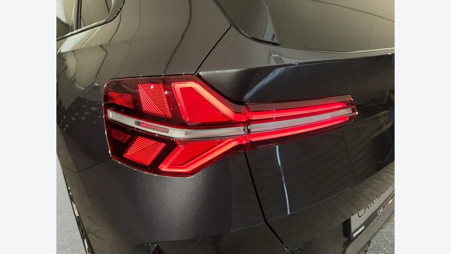 BMW X3 -