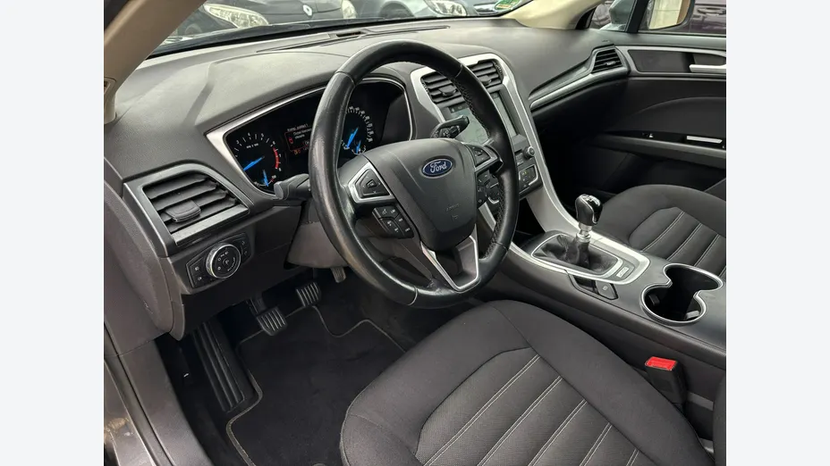 FORD Mondeo -