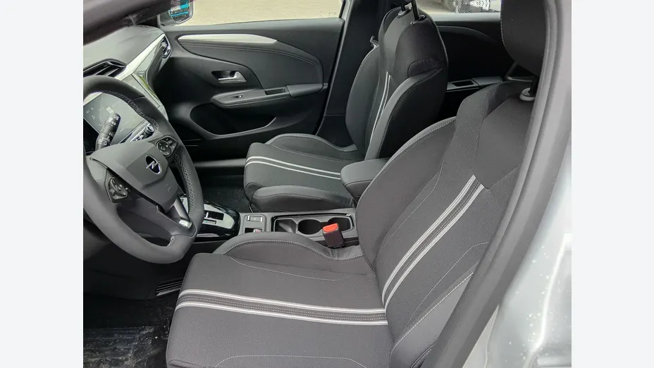 OPEL Corsa -