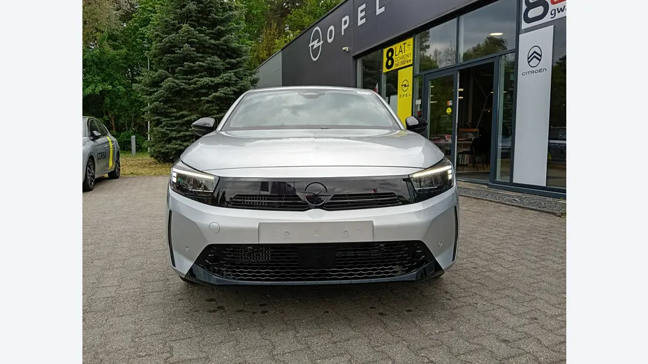 OPEL Corsa -
