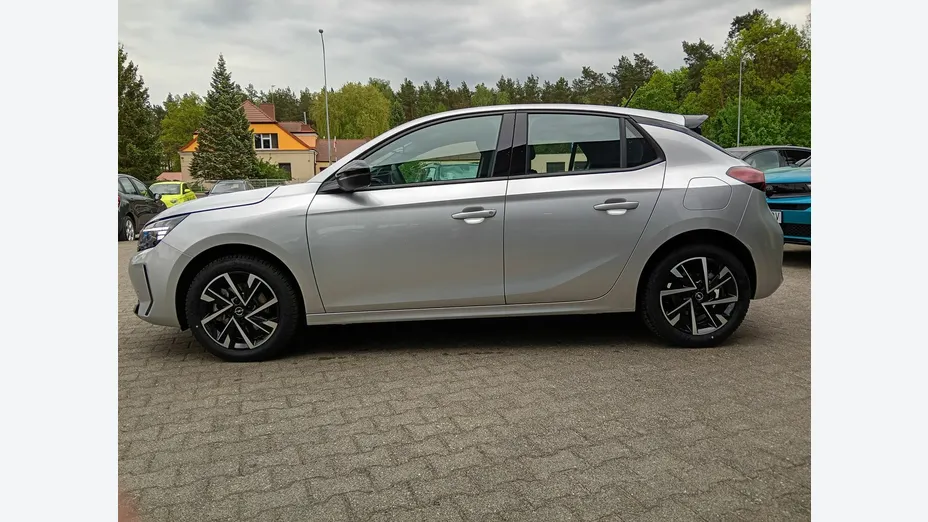 OPEL Corsa -