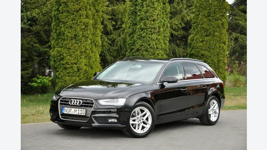 AUDI A4 -