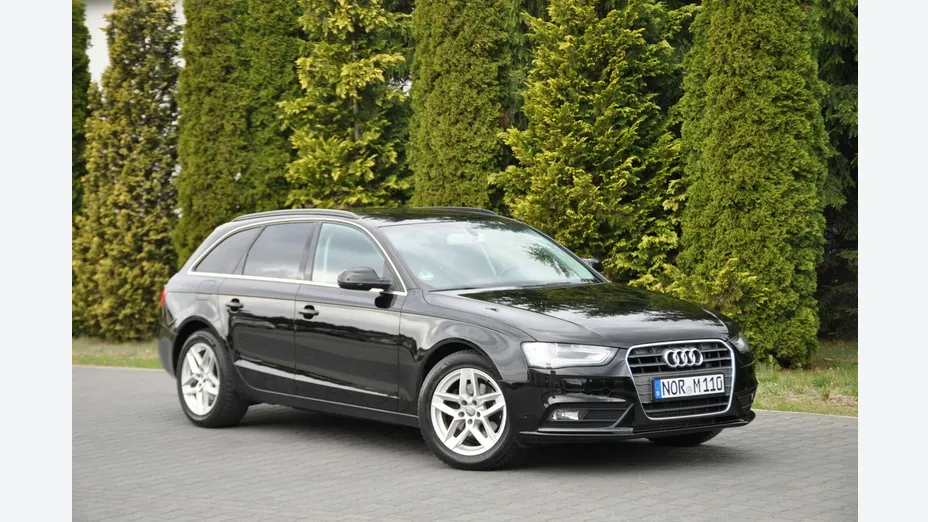 AUDI A4 -