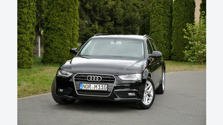 AUDI A4 -