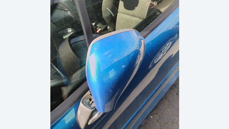 PEUGEOT 207 -