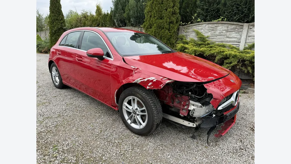 MERCEDES-BENZ A Klasa -