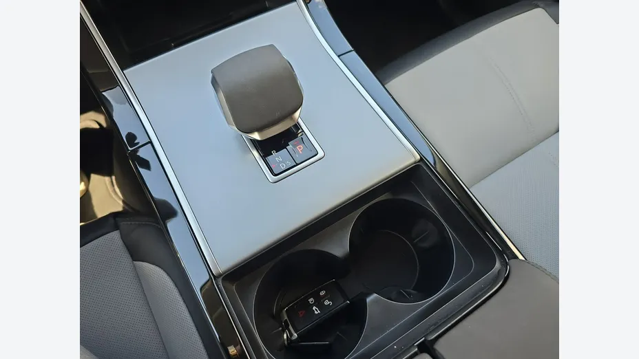 LAND ROVER Range Rover Velar -