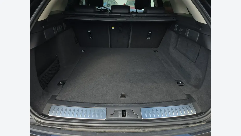 LAND ROVER Range Rover Velar -