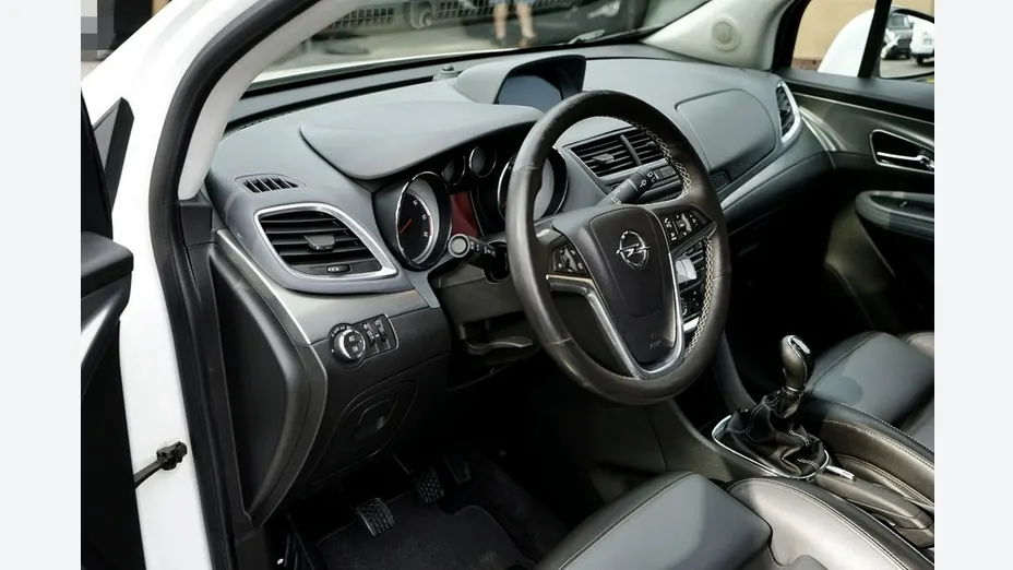 OPEL Mokka -
