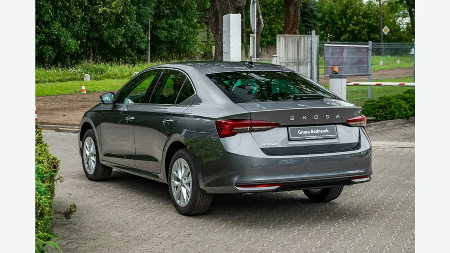 SKODA Octavia -