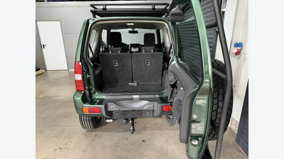 SUZUKI Jimny -
