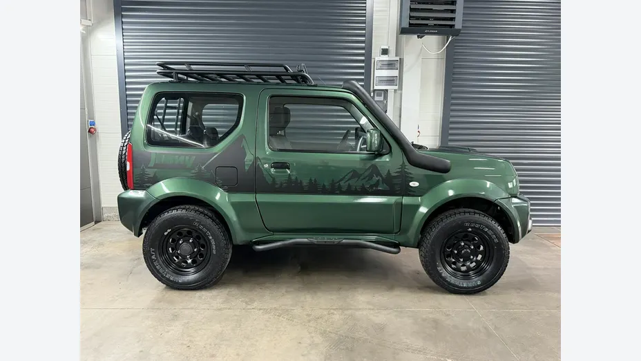 SUZUKI Jimny -