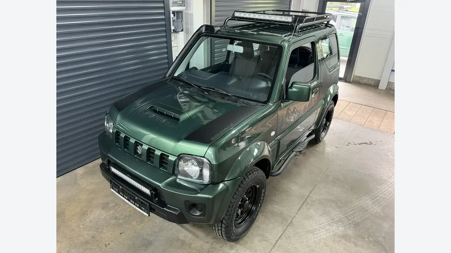 SUZUKI Jimny -