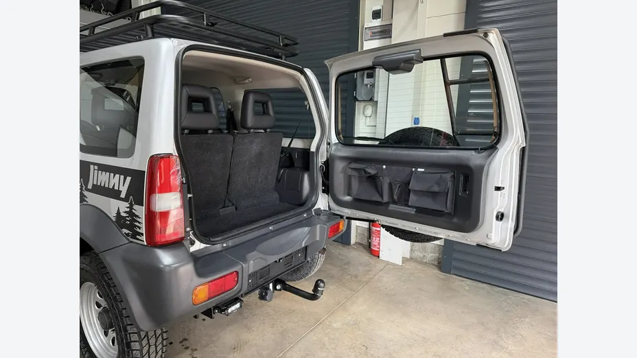 SUZUKI Jimny -