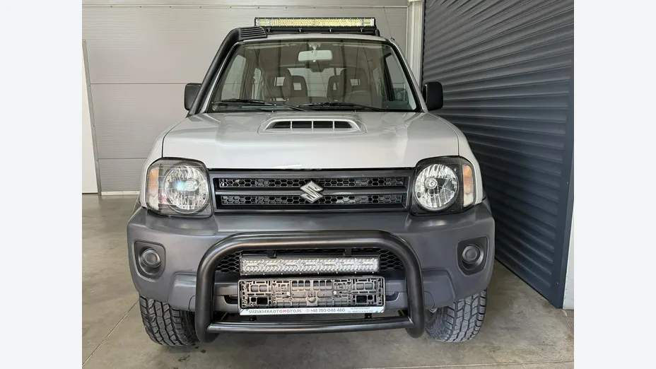 SUZUKI Jimny -