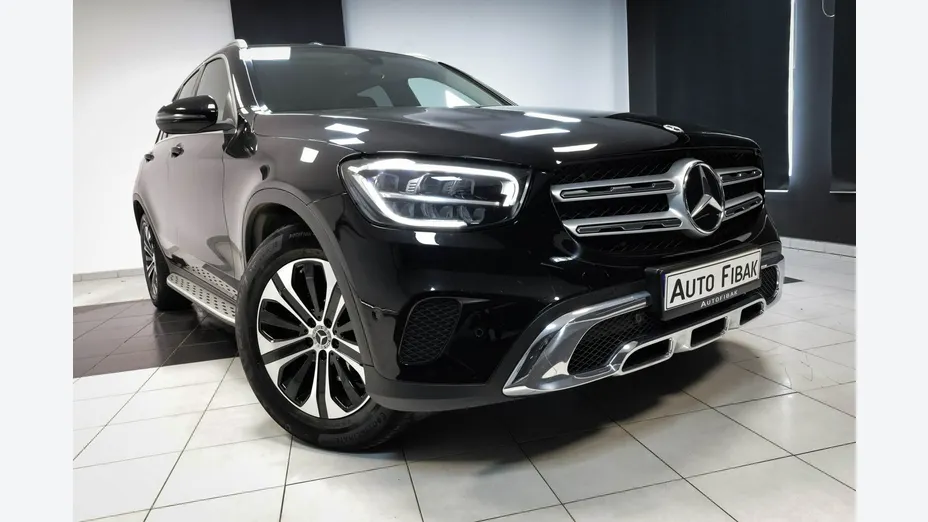 MERCEDES-BENZ GLC -