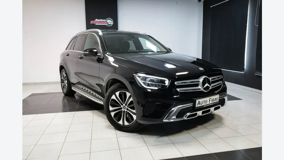 MERCEDES-BENZ GLC -