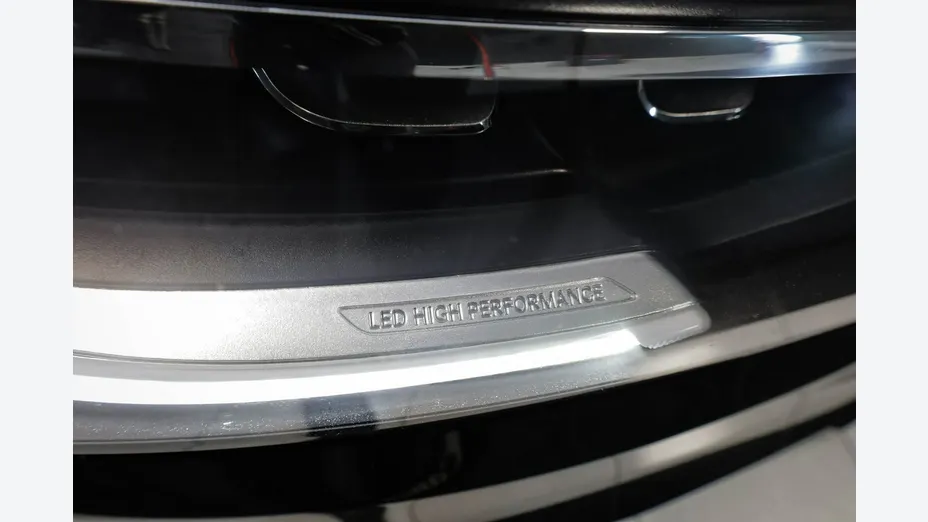MERCEDES-BENZ GLC -
