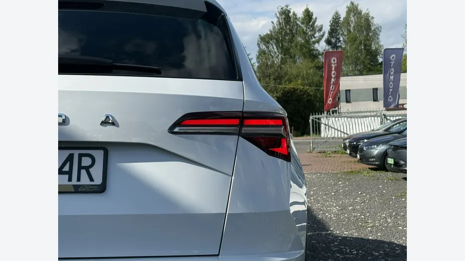 SKODA Karoq -