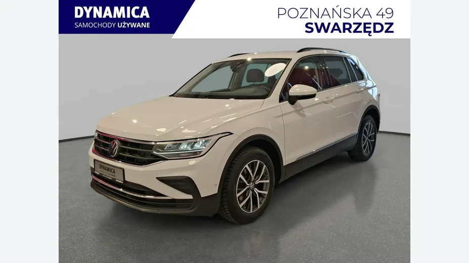 VOLKSWAGEN Tiguan -