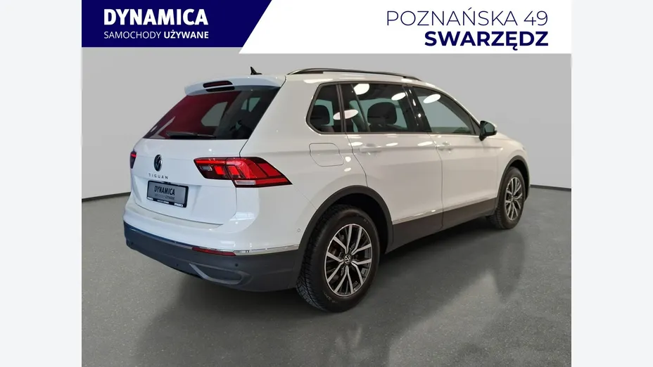 VOLKSWAGEN Tiguan -