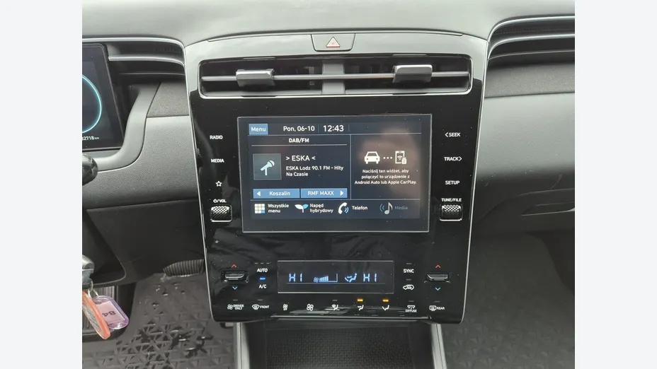 HYUNDAI Tucson -