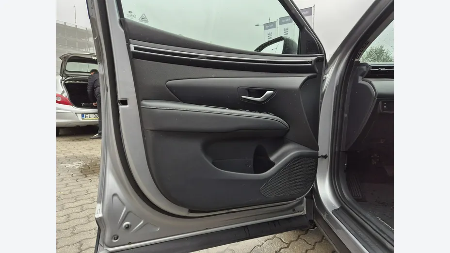HYUNDAI Tucson -