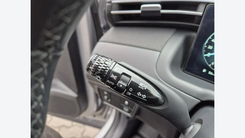 HYUNDAI Tucson -