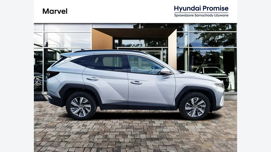 HYUNDAI Tucson -