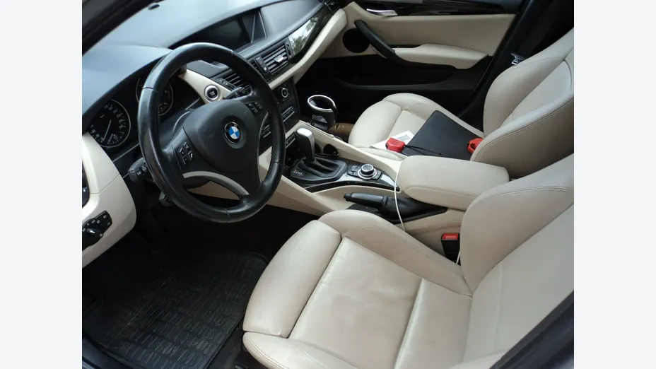 BMW X1 -