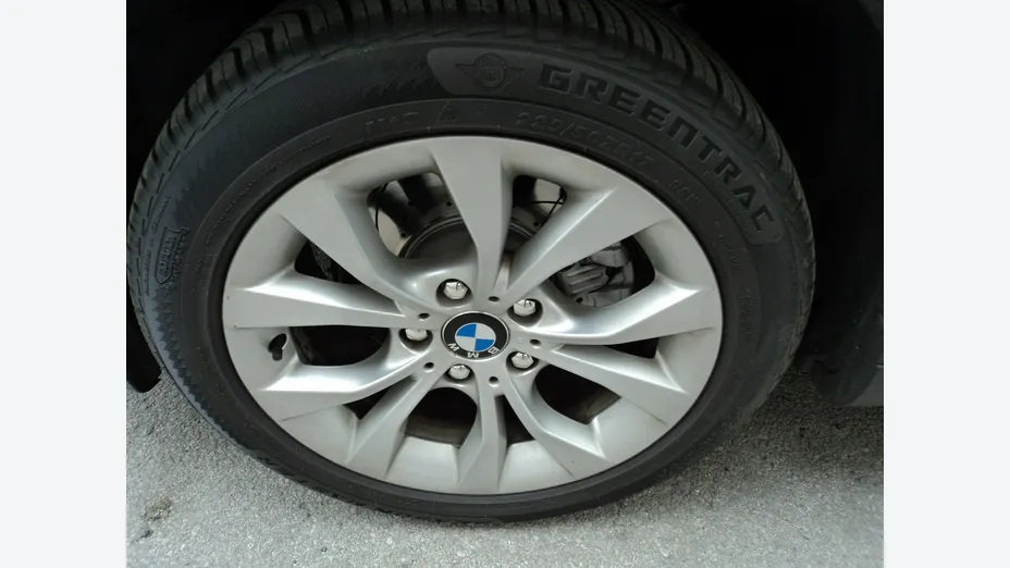 BMW X1 -