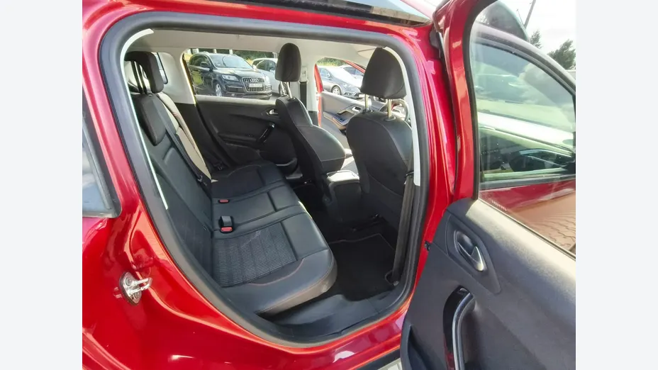 PEUGEOT 2008 -