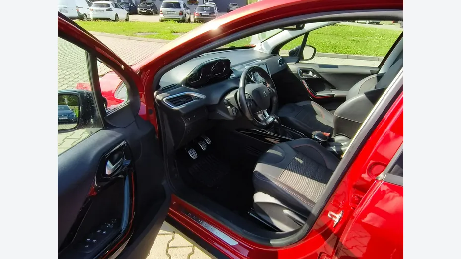 PEUGEOT 2008 -